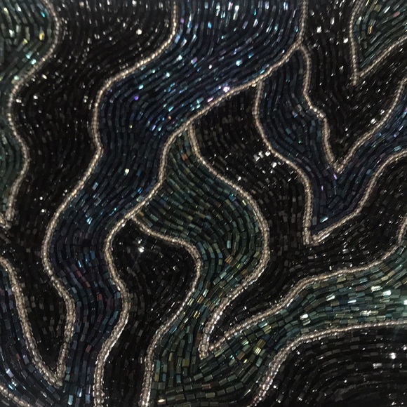 Beaded purse - Picture 2 of 5